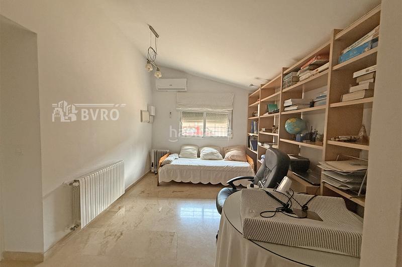 Foto 3f07733d-d98b-410a-b667-feed135201b4. Xalet amb xemeneia calefacció piscina a El Brillante -El Naranjo - El Tablero Córdoba