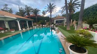 Xalet a El Brillante -El Naranjo - El Tablero. Chalet con piscina y pista de tenis.