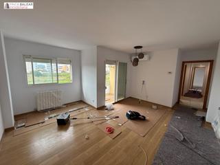 Miete Etagenwohnung in Carretera ca na xica 5. Primer piso practicamente recién reformado ubicado en pont dinca