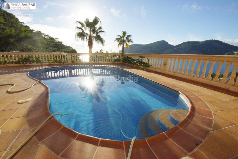 Foto 0e226bec-84ad-4044-b3f4-0c89978d83e1. Xalet amb calefacció aparcament piscina a Es Camp de Mar Andratx