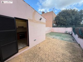 Miete Reihenhaus in Son Cladera. Adosado en son fuster con terraza, 3 habitaciones, 2 baños, 1 as