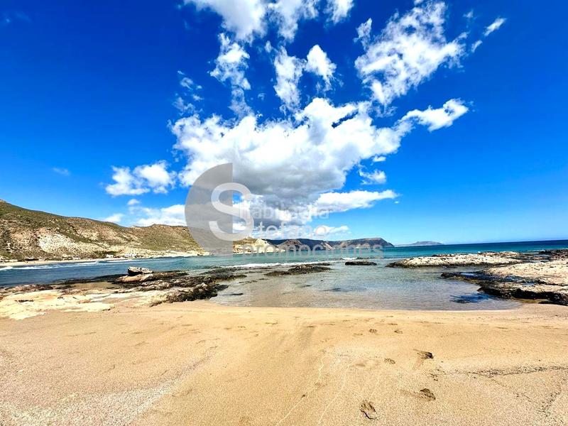 Foto b1e9ae30-4064-407f-8f35-8e45afbcc710. Lloguer casa aparellada amb calefacció piscina a Níjar