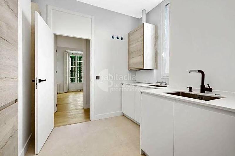 Foto 88d2d0a8-c3df-4962-aed9-6fa24c04368f. Flat with heating in Centro Histórico Málaga