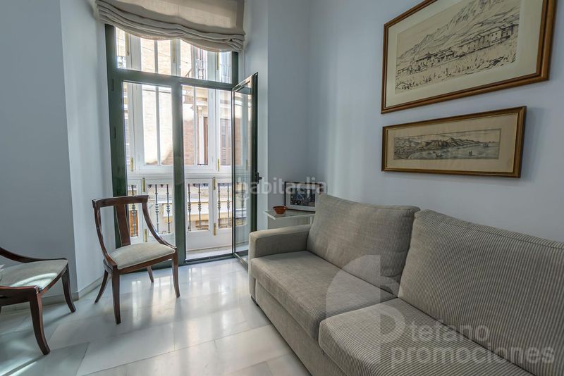 Foto 64d6ec5d-d017-419f-8c0e-57a773236f85. Pis amb calefacció a Centro Histórico Málaga