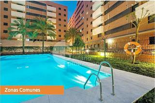 Àtic a Parque Ayala - Jardín de la Abadía - Huelín. En el corazón de vialia, en rentabilidad,  con piscina, 2 dormit
