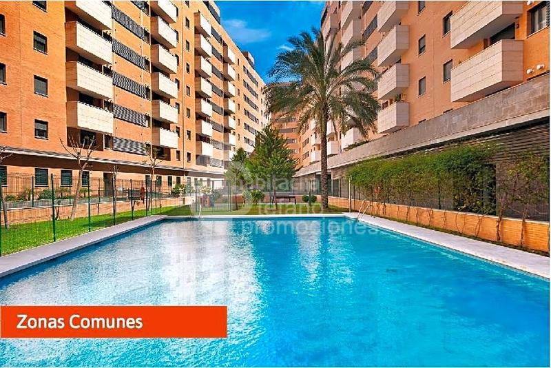 Foto b31aa8a2-9bda-492b-9710-f11d3bbebe16. Àtic amb calefacció aparcament piscina a Parque Ayala - Jardín de la Abadía - Huelín Málaga