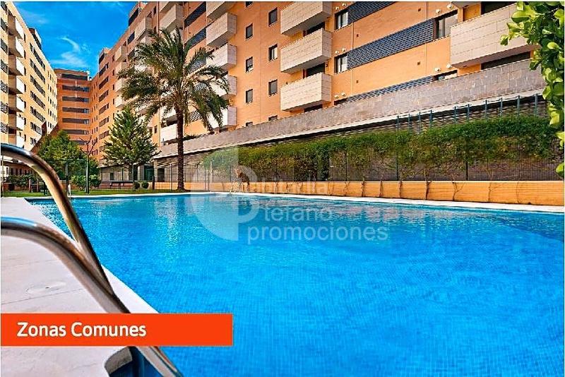 Foto c59a71bc-1a54-4ccd-9573-0ed010e13596. Àtic amb calefacció aparcament piscina a Parque Ayala - Jardín de la Abadía - Huelín Málaga