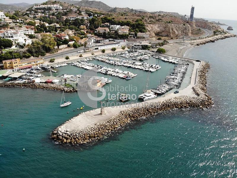 Foto 06519663-2fae-4887-aa89-7b7af26d6b3c. Maison jumelée avec chauffage parking piscine dans El Candado Málaga