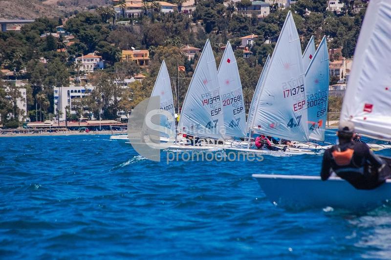 Foto 0d97d3bb-ab4f-4b19-9d47-0e7ff7daa362. Maison jumelée avec chauffage parking piscine dans El Candado Málaga