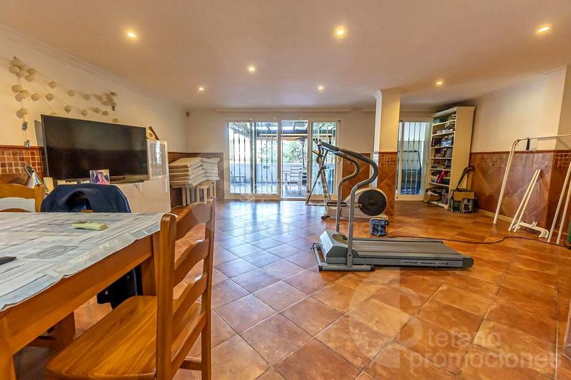 Foto 68650bc6-202c-43ed-b636-db9378983410. Maison jumelée avec chauffage parking piscine dans El Candado Málaga