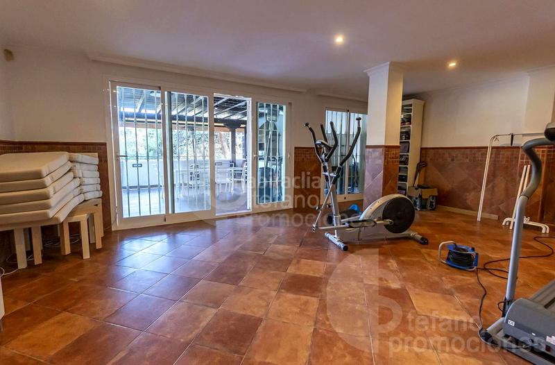 Foto ae0dac4e-7117-4137-98dc-8af7c3c70ea5. Maison jumelée avec chauffage parking piscine dans El Candado Málaga