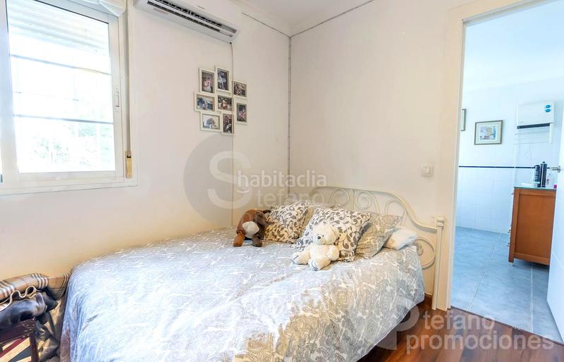 Foto bf7947b6-c37b-4360-ade9-92ffda53d7f7. Maison jumelée avec chauffage parking piscine dans El Candado Málaga