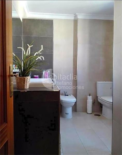 Foto ce6ff1b3-8a59-4f45-872e-64a72dc79e47. Maison jumelée avec chauffage parking piscine dans El Candado Málaga