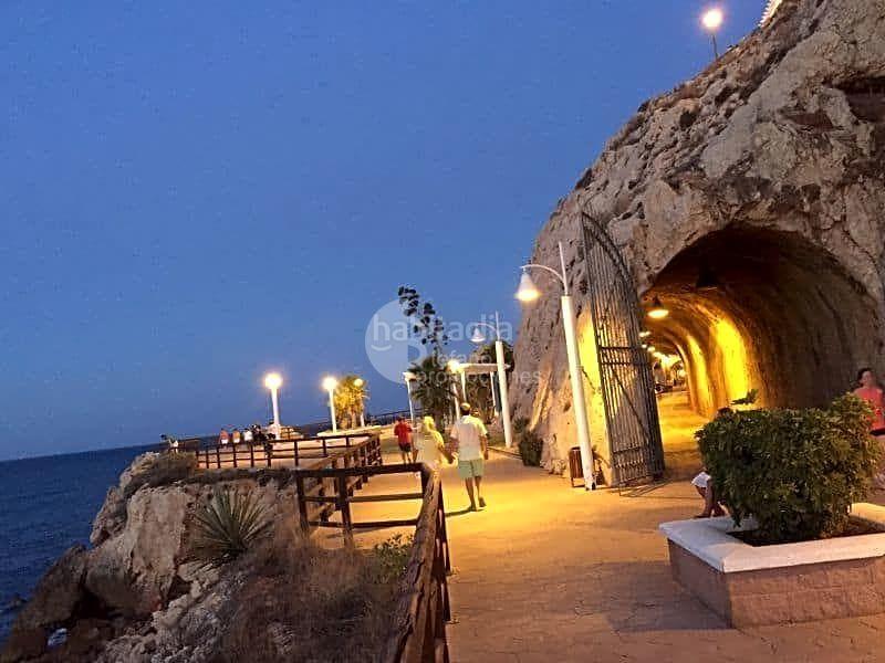 Foto c3a61a8c-3ff0-4873-ae8b-f5f36b6047d3. Planta baixa amb calefacció aparcament piscina a Rincón de la Victoria