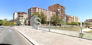 Lloguer Local Comercial  Principal. Local de gran amplitud en la arteria principal de málaga capital