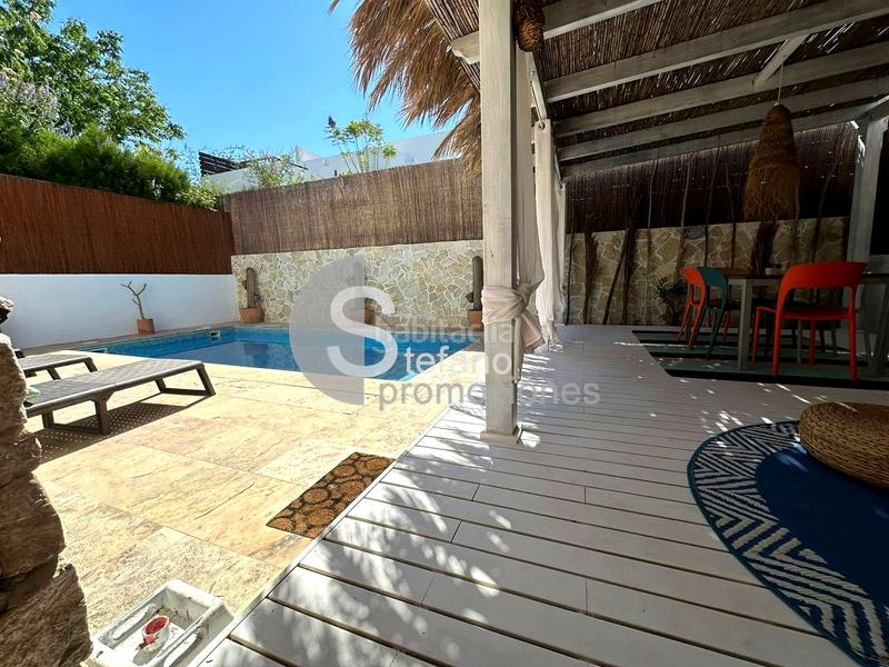 Foto a2940b11-fe1a-423a-a422-9698e635c354. Location maison jumelée avec chauffage parking piscine dans Níjar