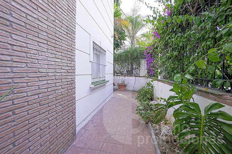 Foto 8f7fce92-5bff-4b0c-b2ed-c9d2509400d6. House with parking in Limonar Málaga