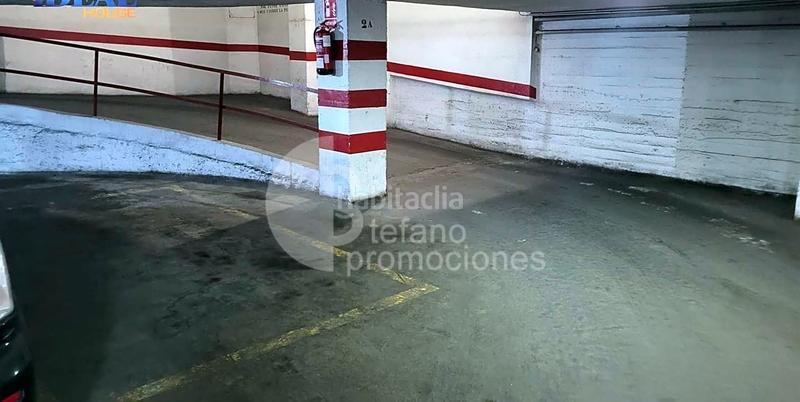 Foto ee45663d-0625-4b1c-b6ca-58cfa3c7e352. Pis amb calefacció aparcament piscina a La Malagueta - Monte Sancha Málaga
