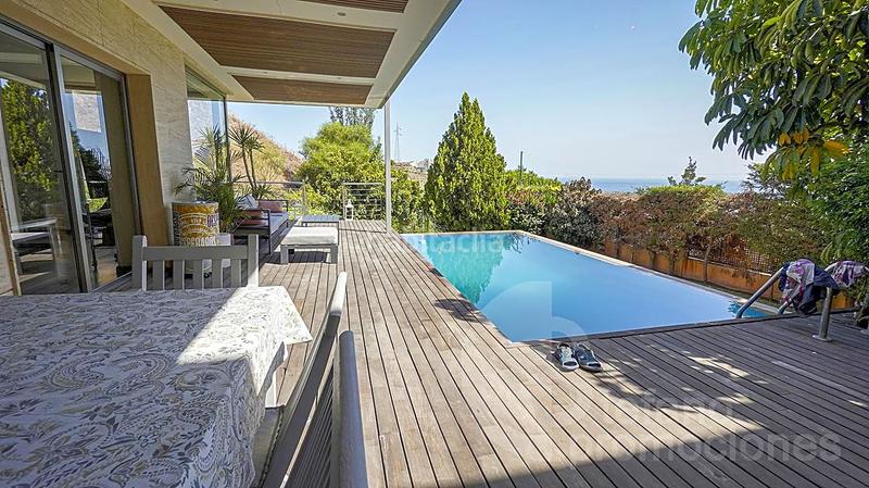 Foto 1e6e39c3-28bd-40a0-b9aa-20f21e5b63db. Casa con riscaldamento parcheggio piscina in Pinares de San Antón Málaga