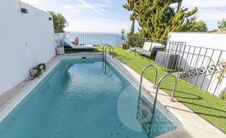 Casa aparellada  Rocío. Villa de ensueño, con caracter,  increibles vistas al mar y a su