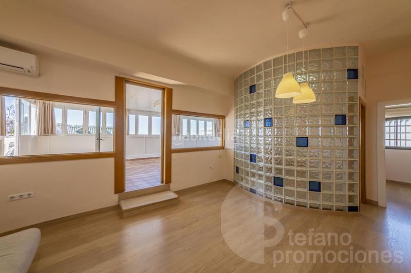 Foto 343621a1-a314-4b37-9750-3cee1cb14bf3. Dachwohnung in Pedregalejo - Morlaco Málaga