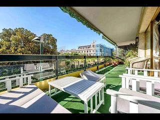Piso  Paseo reding. Exclusivo, señorial y encantador piso en el corazón de la malagu