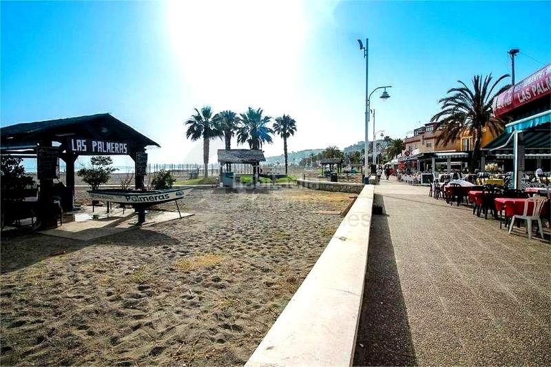 Foto 1a0b8c50-8ee8-4d79-9a60-00f6b6e1539f. Local comercial a El Palo Málaga