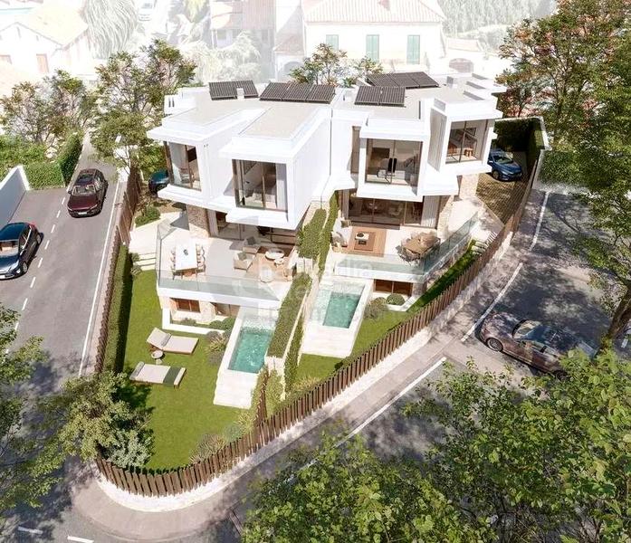 Foto 6e119f24-caaa-49fd-8a5c-fe51fbc6b825. Doppelhaus mit parking pool in Pedregalejo - Morlaco Málaga