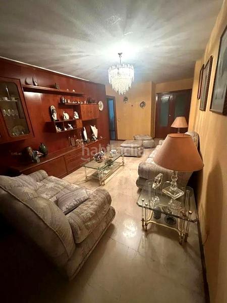 Foto 7ee918b1-46bd-4b95-a157-fdbfa5be8a23. Pis amb aparcament a Parque Ayala - Jardín de la Abadía - Huelín Málaga