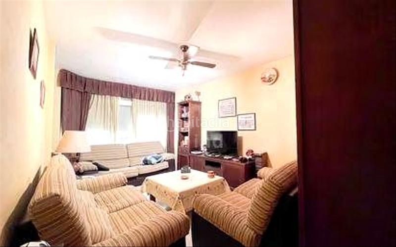 Foto cb399567-3cf6-4b70-a721-4aacb12b2443. Pis amb aparcament a Parque Ayala - Jardín de la Abadía - Huelín Málaga