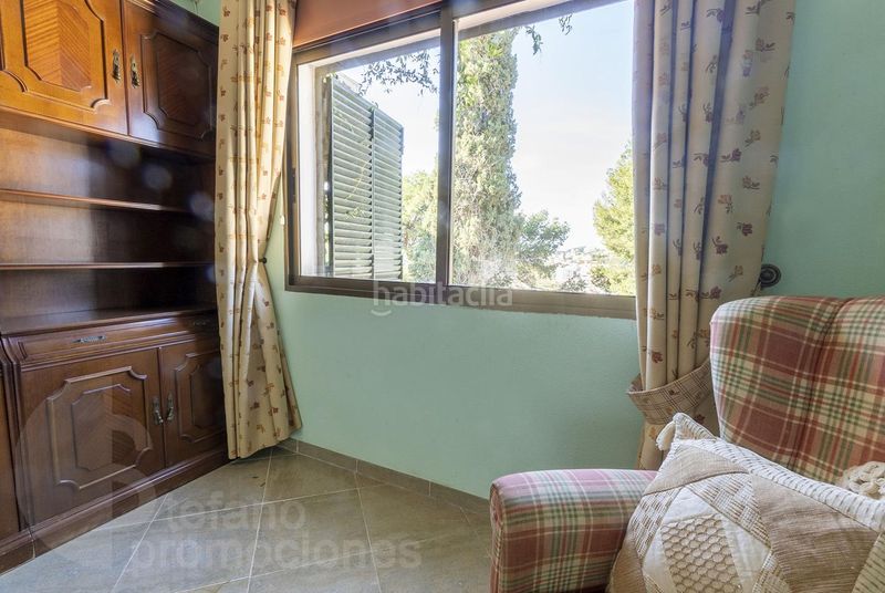 Foto 5e536b27-87af-4c01-bc5e-83bda7a715ff. Casa amb aparcament a El Candado Málaga