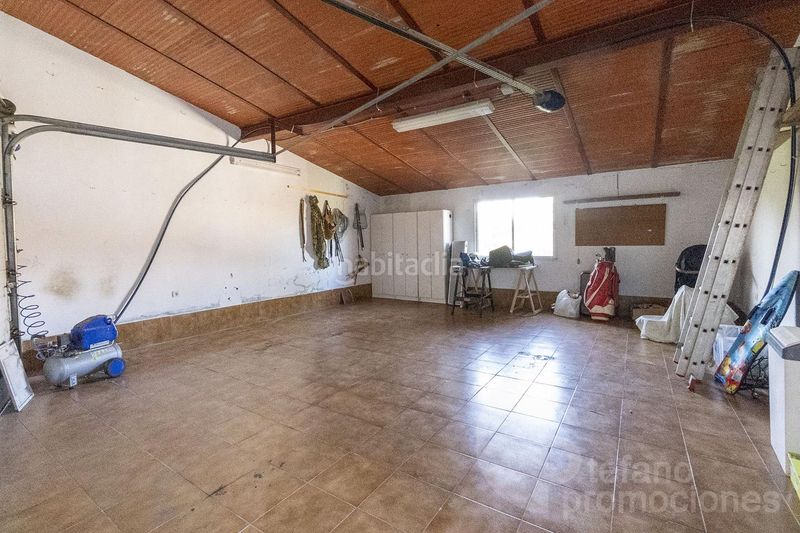 Foto 6f1ab4be-0f6f-4b58-a2dc-7ff1e29dd235. Casa amb aparcament a El Candado Málaga