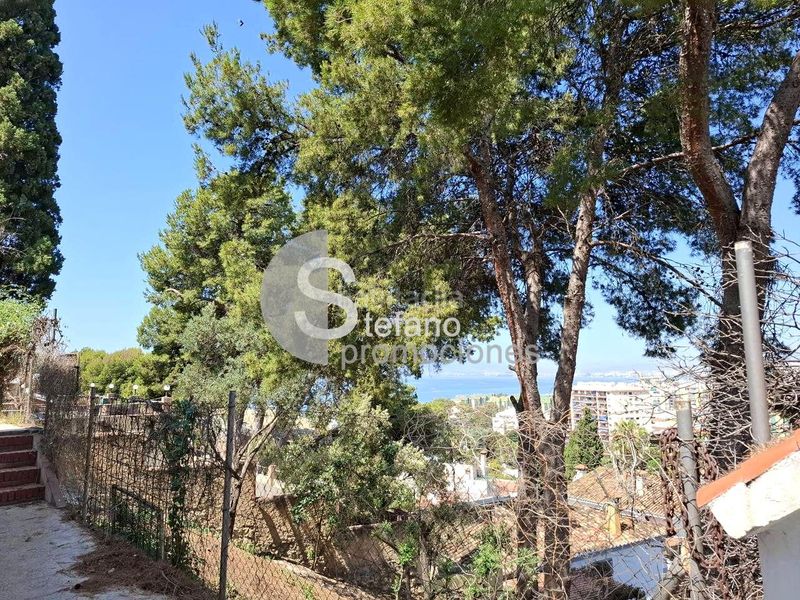 Foto a34b5085-4847-4ad9-9433-1880dab767b3. Casa amb aparcament a El Candado Málaga