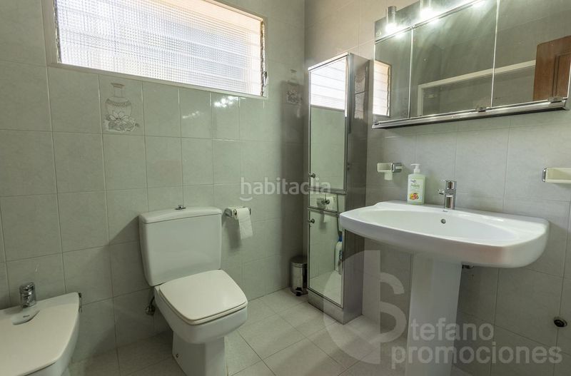 Foto b529c66f-0906-44f8-85d0-38ccd4e043fd. Casa amb aparcament a El Candado Málaga