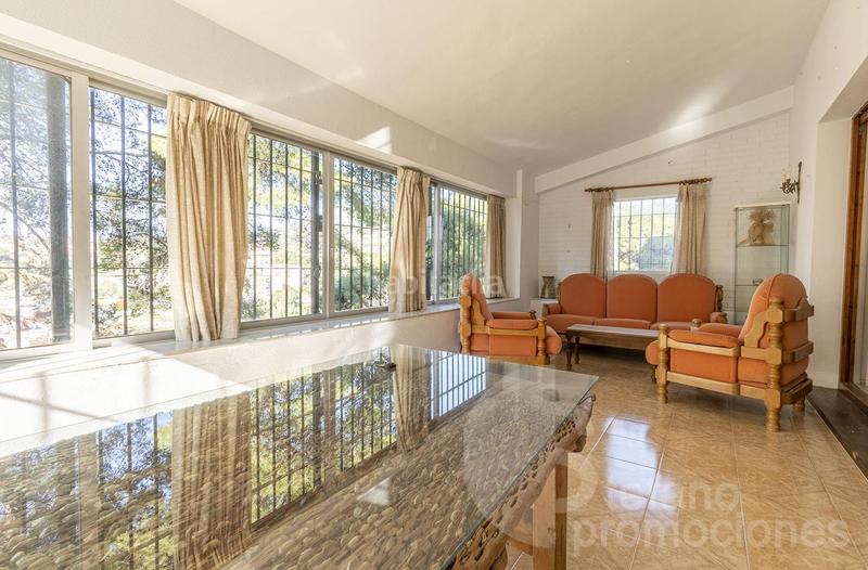 Foto 95b46ef3-494a-47c2-a3a6-223c68407d7e. Casa su refugio este en comoda parcela de 750 metros , y 361 metros constuidos en Málaga