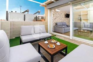 Duplex in Parque Ayala - Jardín de la Abadía - Huelín. .aticoduplex con reforma integral 2022 a estrenar, diseño , conf