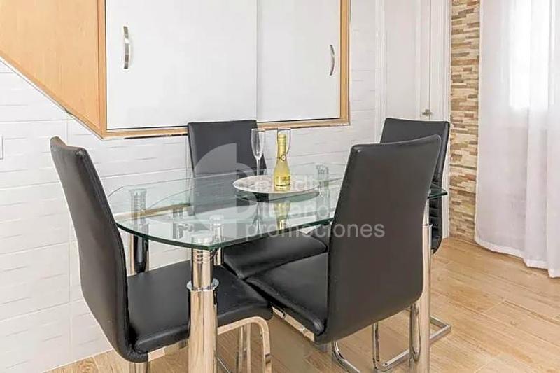 Foto 2bf96ad5-de5c-4377-981d-06f24e0e3bba. Duplex in Parque Ayala - Jardín de la Abadía - Huelín Málaga