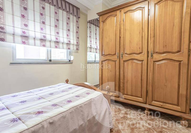 Foto 84b7789e-7de0-44c5-acd6-29a6cc3dc757. Piso amplia y luminosa vivienda de esquina totalmente reformada en el centro . cuenta con 3 dormitorios en Málaga