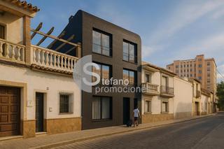 Edificio en El Molinillo - Capuchinos. Su inversión o edificio exclusivo  de 9 viviendas exclusivo y  d
