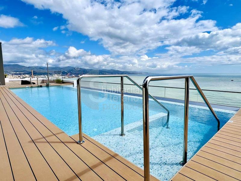 Foto 07f4880c-e137-4749-b201-f56c846846ff. Pis amb calefacció aparcament piscina a Paseo Marítimo Oeste - Pacífico Málaga