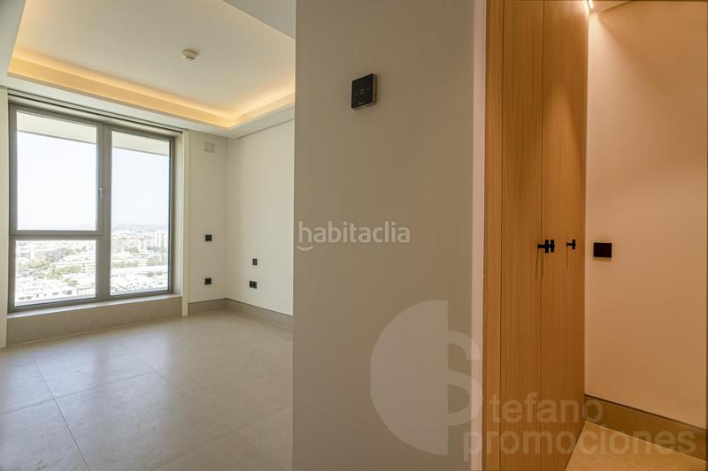 Foto 3e92cad3-913f-431c-b602-22f4b6b5419f. Pis amb calefacció aparcament piscina a Paseo Marítimo Oeste - Pacífico Málaga