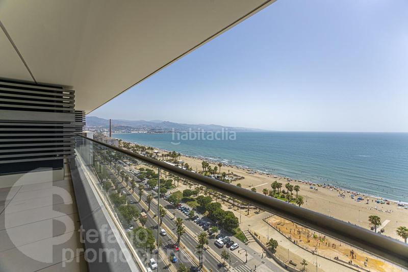 Foto b775b462-8507-4bc3-80d0-09ab5fafbf06. Pis amb calefacció aparcament piscina a Paseo Marítimo Oeste - Pacífico Málaga