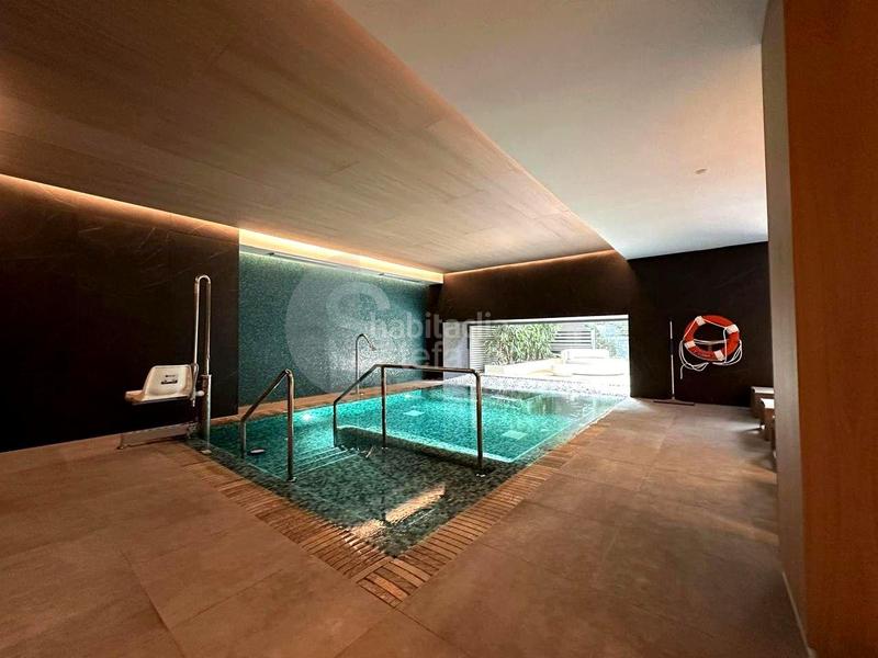 Foto c837b9b0-fb4c-42da-9378-9906e0f8e781. Pis amb calefacció aparcament piscina a Paseo Marítimo Oeste - Pacífico Málaga