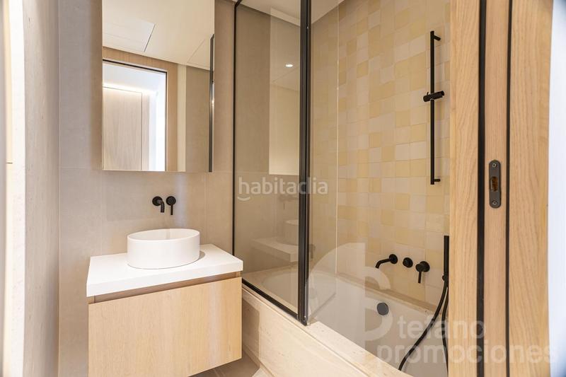 Foto d29c955e-0b73-4a74-b03a-c1da9d0cdad8. Pis amb calefacció aparcament piscina a Paseo Marítimo Oeste - Pacífico Málaga