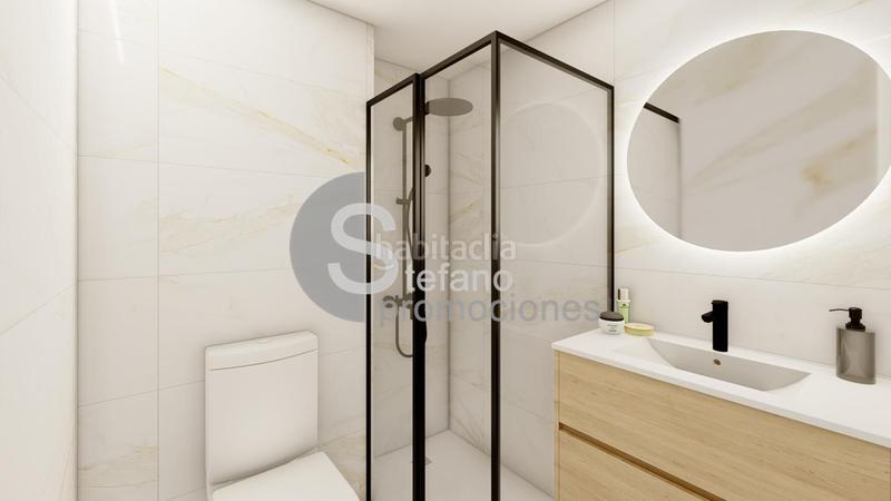 Foto 20a18cbd-24d5-44e1-9027-d537414450b1. Piso amplio y luminoso piso de 3 dormitorios y 2 baños, incluyendo suite en la habitación principal, con terraza y cocina totalmente eq en Málaga