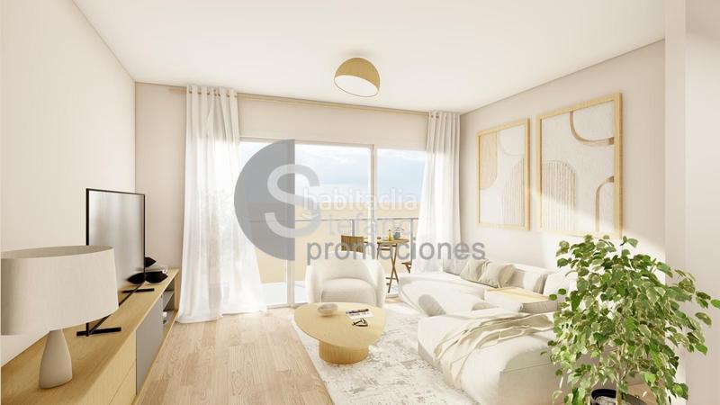 Foto 9e7fd130-a31d-4d27-93d9-8c3a04379eb9. Piso amplio y luminoso piso de 3 dormitorios y 2 baños, incluyendo suite en la habitación principal, con terraza y cocina totalmente eq en Málaga