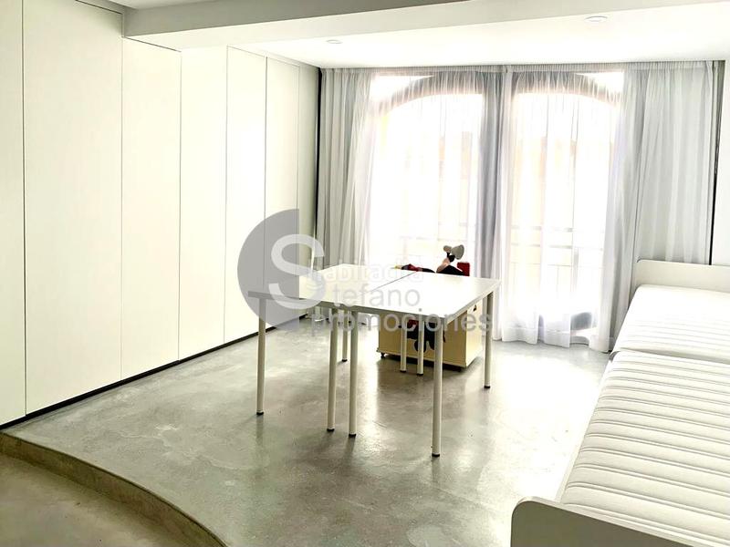 Foto 1ae4780f-7ce0-4010-ae2d-46aa96308896. Piso exclusiva vivienda en venta en el corazón de la malagueta, diseñada con acabados modernos y contemporáneos que combinan estilo, fu en Málaga