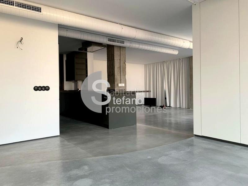 Foto b49f0bed-acea-4260-8b5a-6d5a882ef369. Piso exclusiva vivienda en venta en el corazón de la malagueta, diseñada con acabados modernos y contemporáneos que combinan estilo, fu en Málaga