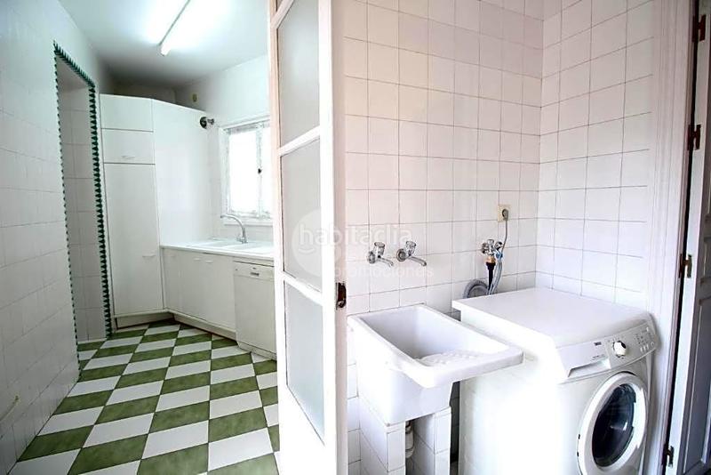 Foto 9637ee81-8b34-4e7b-bda9-a837090820fd. Ground floor with heating in La Malagueta - Monte Sancha Málaga