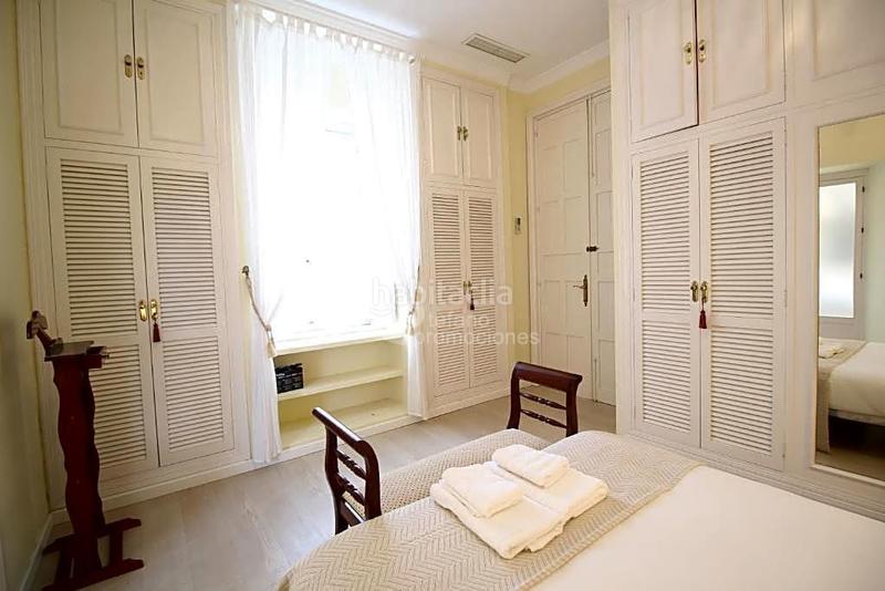 Foto cb4e44e0-f6e7-4cf2-afc0-073b463c8b2c. Ground floor with heating in La Malagueta - Monte Sancha Málaga